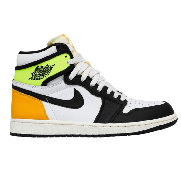 Air Jordan 1 Retro High OG \'Volt Gold\' main image 4